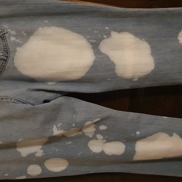 Levi Jeans - Picture 10 of 14